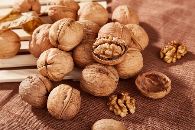 Las nueces son frutos secos que no pueden faltar en la dieta de ninguna persona